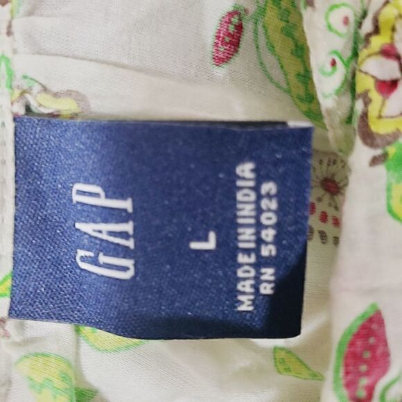 Gap floral print top size Large - Picture 6 of 6